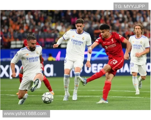 欧冠决赛回顾皇马与利物浦的精彩对决与战术分析